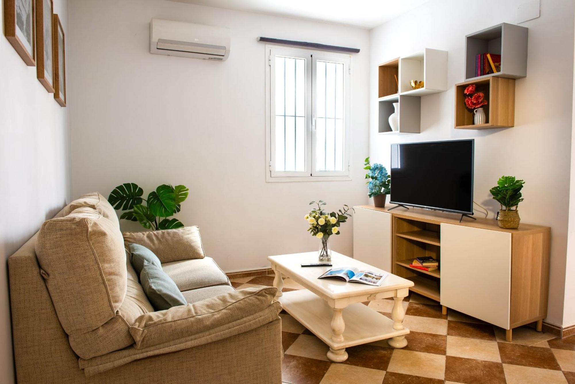 Echo Suites Nervion Seville Exterior photo